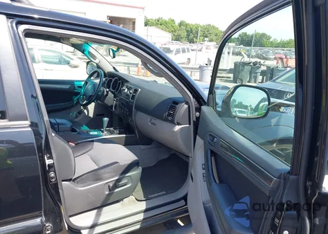 2008 Toyota 4Runner Sport V6 z USA, uszkodzony, nr VIN JTEZU14R080098805